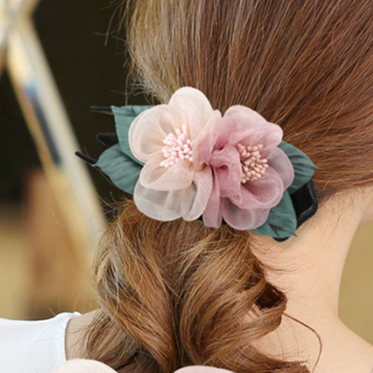 Elegant Floral Hair Clip